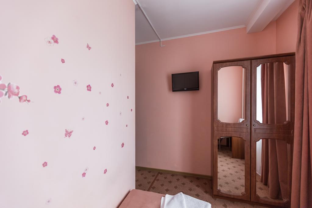 Hotel Rogachev Rahachow Dış mekan fotoğraf